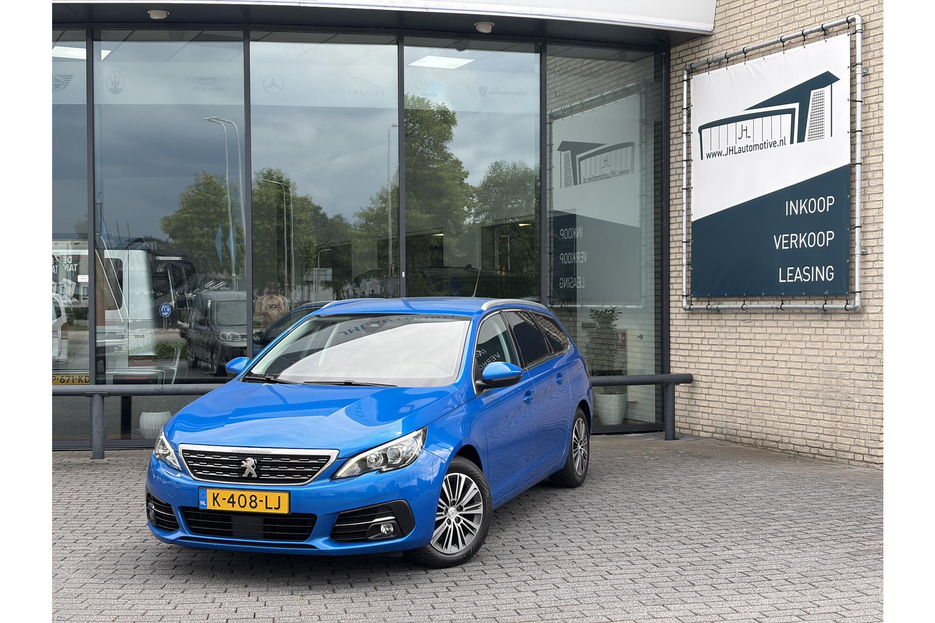 Peugeot 308 SW 1.2 Allure*CARPLAY*ACC*NAVI*ECC*CAM*MASSAGE*